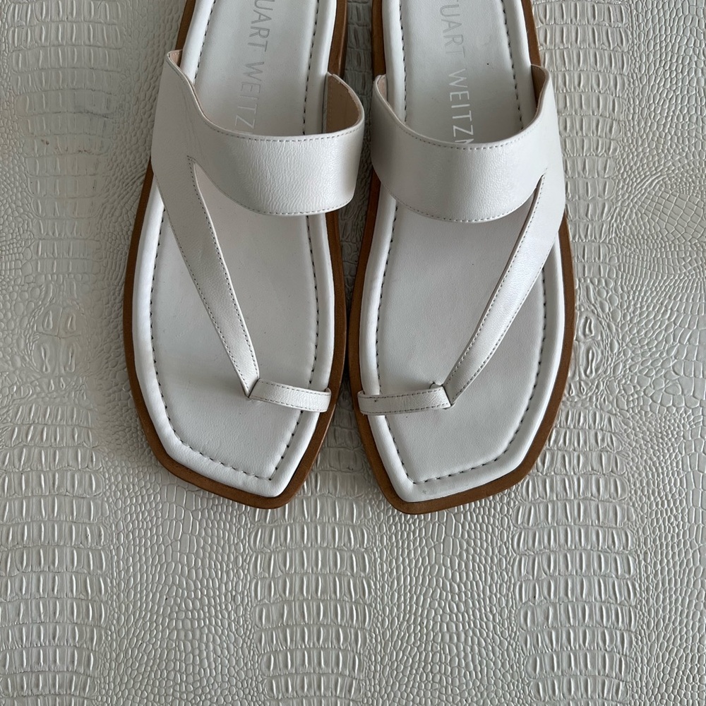 Stuart Weitzman Lyla Flat Sandal - White - Picture 7 of 9